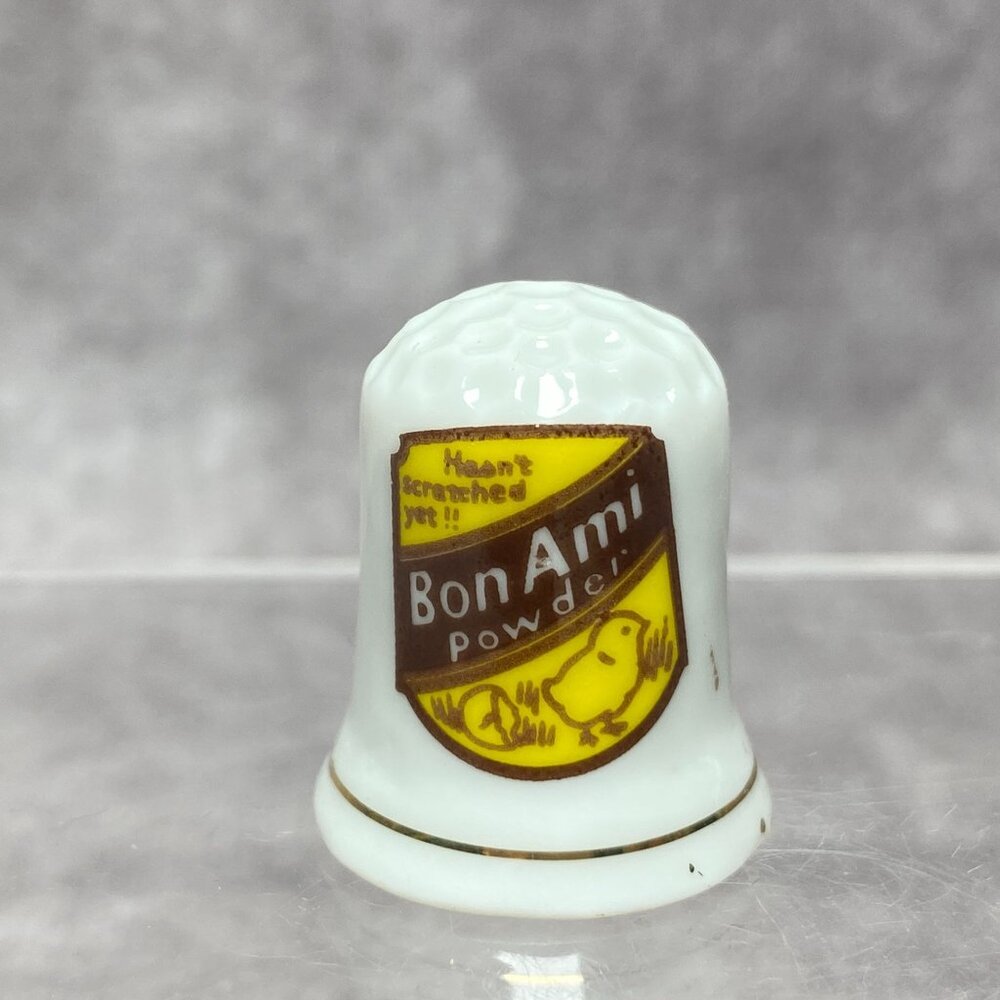 Vintage Bon Ami Powder Porcelain Thimble With Chick Logo & Gold Trim
